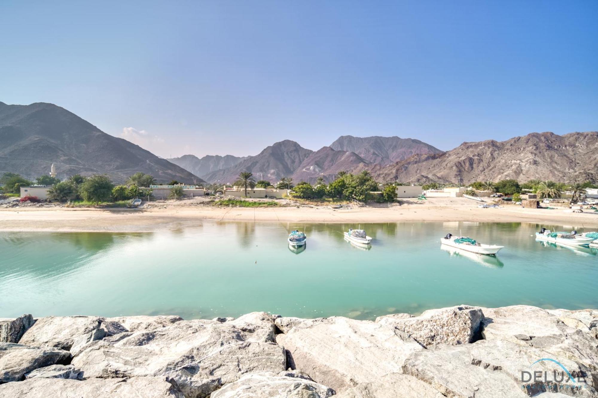 High Apartment Fujairah Exterior photo